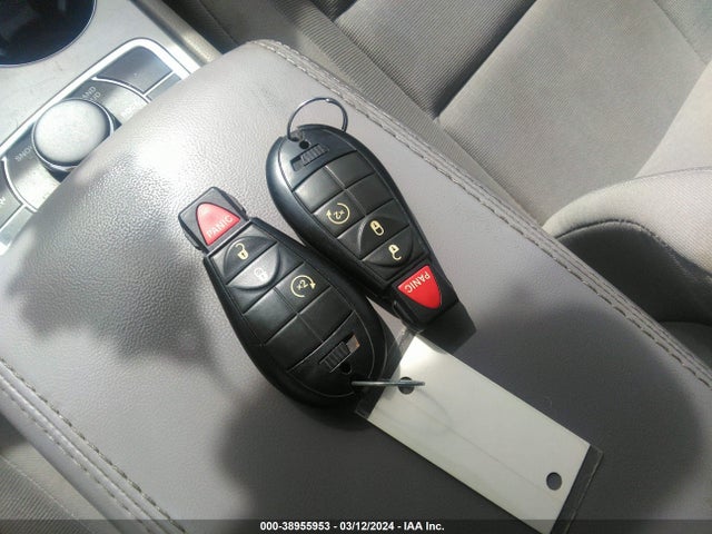 2012 JEEP GRAND CHEROKEE LAREDO VIN: 1C4RJFAG4CC317205