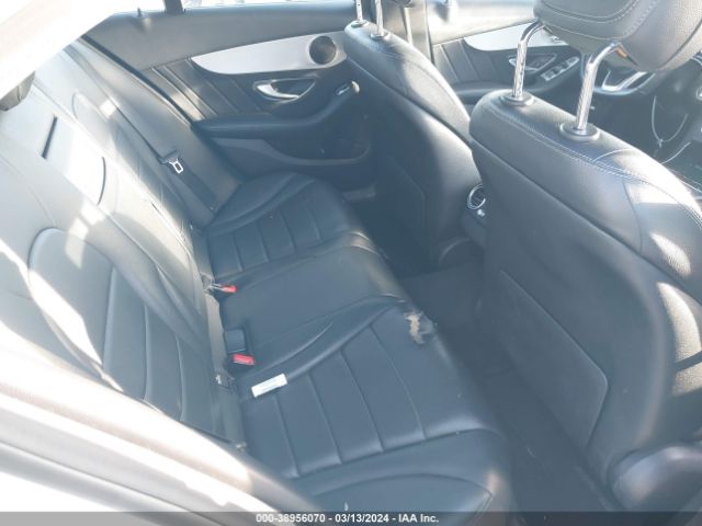 55SWF4JB8JU265587 Mercedes-Benz C 300