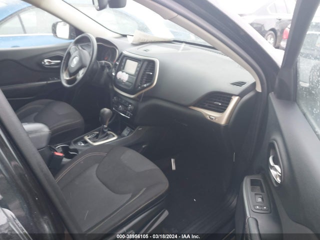 Jeep Cherokee Latitude 2015 1C4PJLCB7FW579911 Image 5