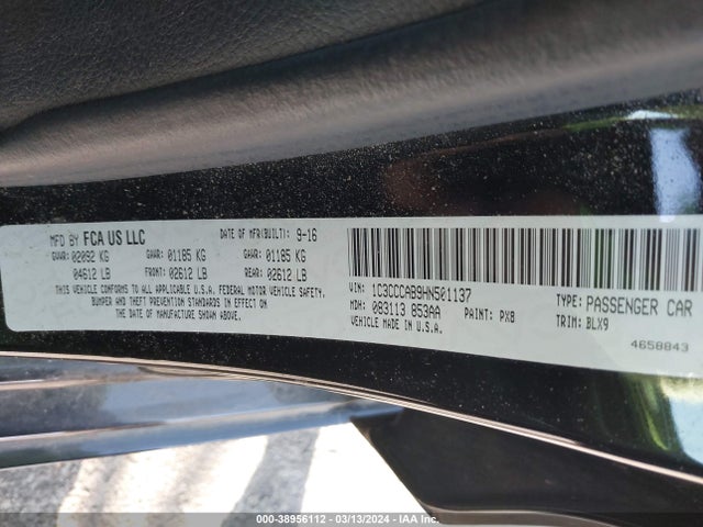 Chrysler 200 Limited Platinum 2017 1C3CCCAB9HN501137 Image 9
