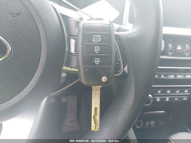 KIA Optima Lx 2019 5XXGT4L31KG320299 Image 11