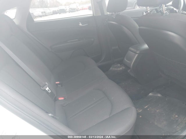 KIA Optima Lx 2019 5XXGT4L31KG320299 Image 8