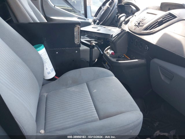 Ford Transit-150 2015 1FTYE1YM4FKB13013 Image 5