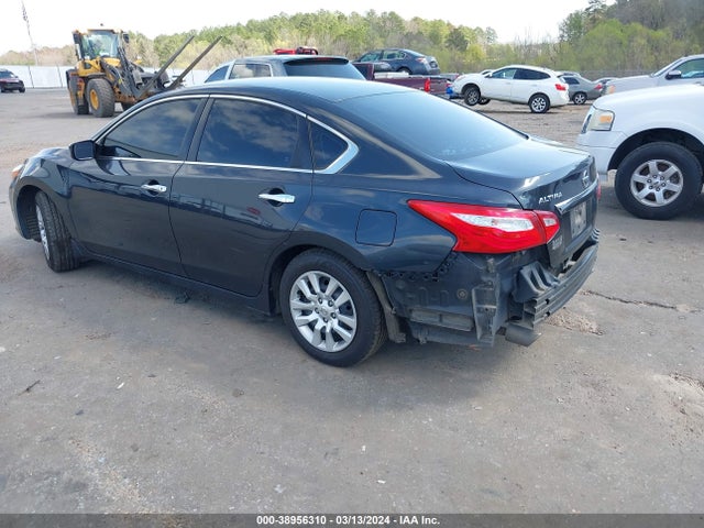 Nissan Altima 2.5 S 2017 1N4AL3APXHC251519 Image 3