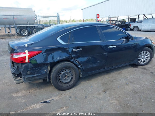 Nissan Altima 2.5 S 2017 1N4AL3APXHC251519 Image 4