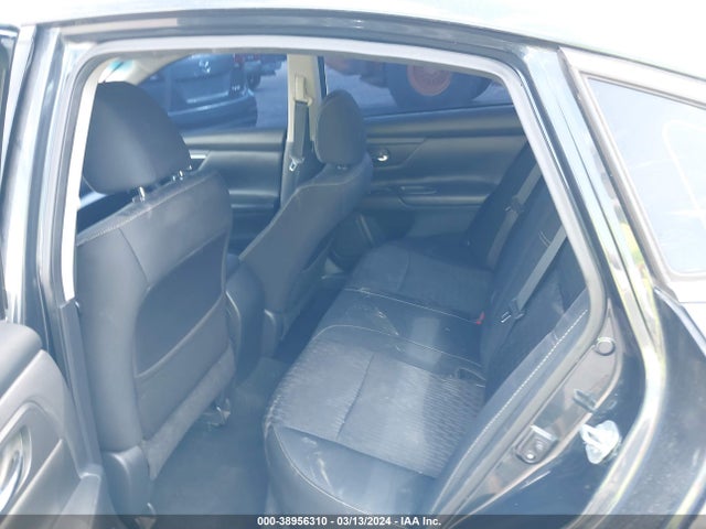 Nissan Altima 2.5 S 2017 1N4AL3APXHC251519 Image 8