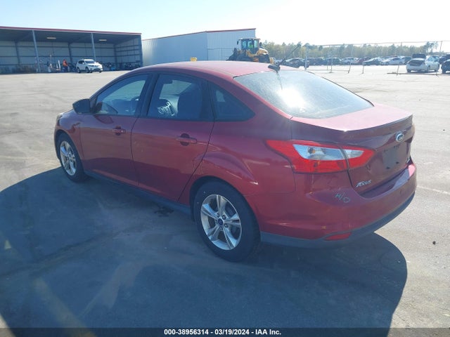 Ford FOCUS SE 2014 1FADP3F22EL210697 Image 3