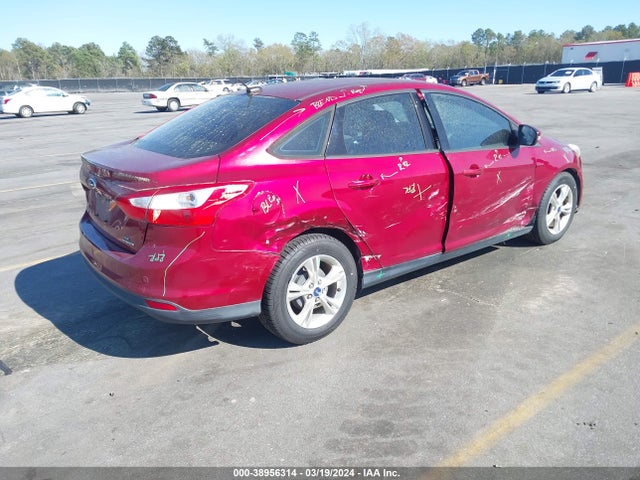 Ford FOCUS SE 2014 1FADP3F22EL210697 Image 4