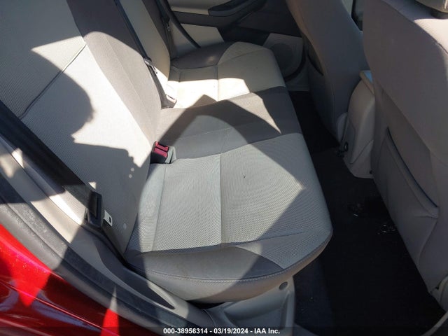 Ford FOCUS SE 2014 1FADP3F22EL210697 Image 8