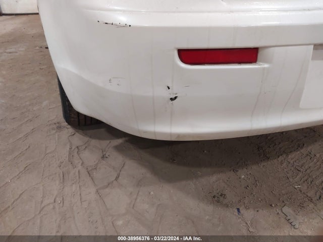 JA32U2FU0GU003095 Mitsubishi LANCER ES