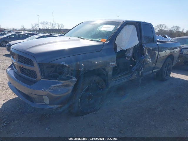RAM 1500 Express 2016 1C6RR6FTXGS209608 Image 2