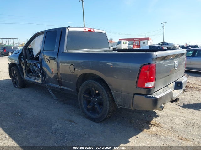 RAM 1500 Express 2016 1C6RR6FTXGS209608 Image 3