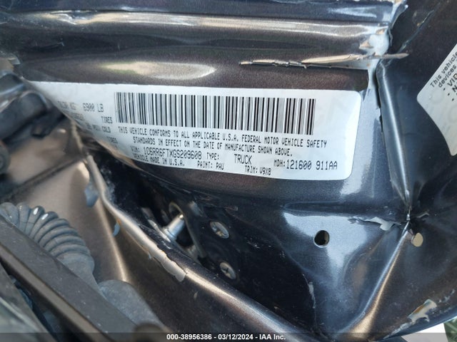 RAM 1500 Express 2016 1C6RR6FTXGS209608 Image 9