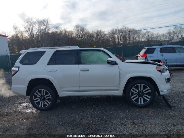 Toyota 4runner Limited 2023 JTEKU5JR2P6154672 Image 14