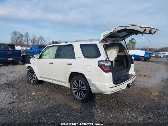 Toyota 4runner Limited 2023 JTEKU5JR2P6154672 Image 3