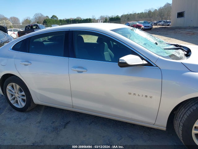 Chevrolet MALIBU LT 2018 1G1ZD5ST2JF131857 Image 13