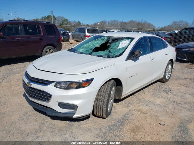 Chevrolet MALIBU LT 2018 1G1ZD5ST2JF131857 Image 2
