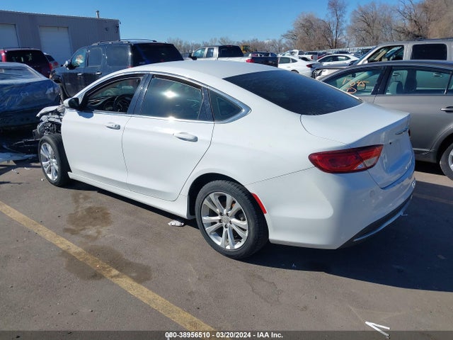Chrysler 200 Limited 2015 1C3CCCAB6FN661814 Image 3