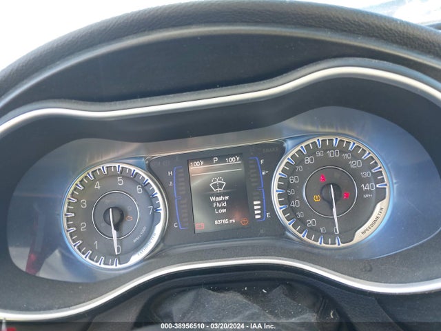 Chrysler 200 Limited 2015 1C3CCCAB6FN661814 Image 7