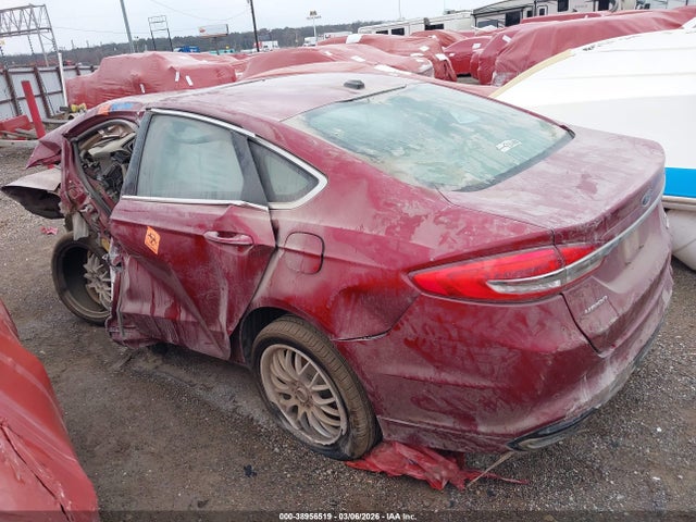 38956519 :رقم المزاد ، 3FA6P0T91HR180932 vin ، 2017 Ford Fusion Se مزاد بيع