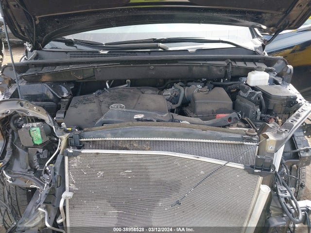 Toyota Highlander Xle 2019 5TDJZRFH6KS730880 Image 10