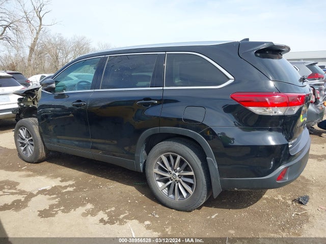 Toyota Highlander Xle 2019 5TDJZRFH6KS730880 Image 15
