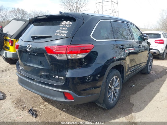 Toyota Highlander Xle 2019 5TDJZRFH6KS730880 Image 4