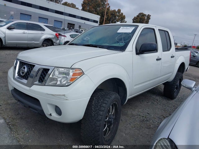 Nissan Frontier Sv 2015 1N6AD0ER5FN703344 Image 2