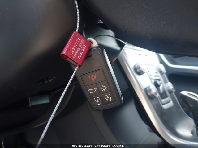 Volvo Xc60 T6 Drive-e 2016 YV449MDK5G2832312 Image 11