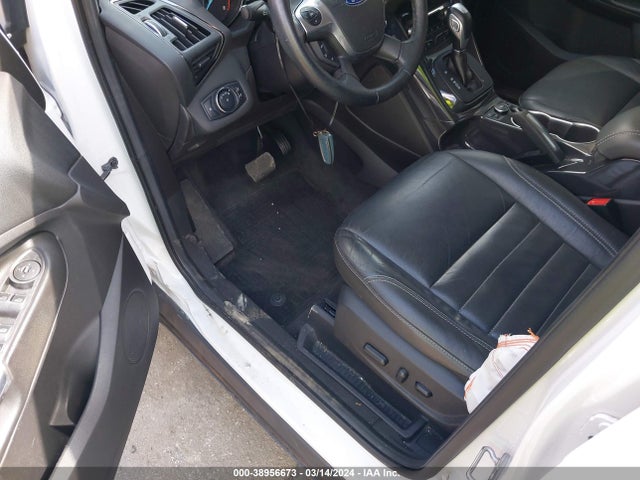Ford Escape Titanium 2015 1FMCU0J94FUA03902 Image 17