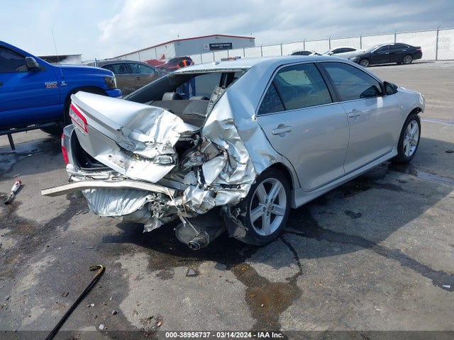Toyota CAMRY SE 2014 4T1BF1FK3EU794607 Image 4