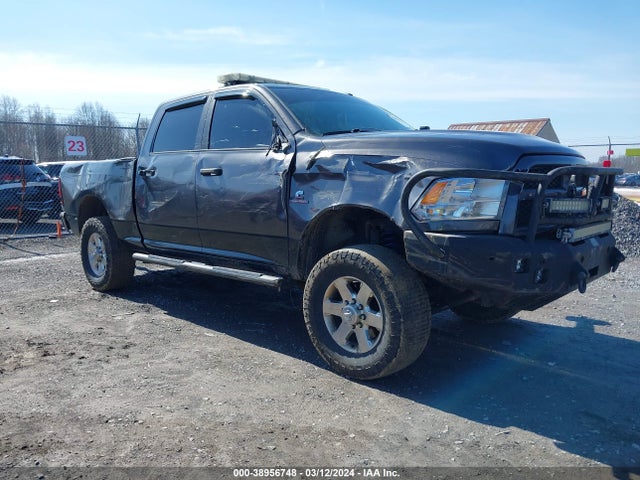 2015 3C6UR5DL7FG655065 main image