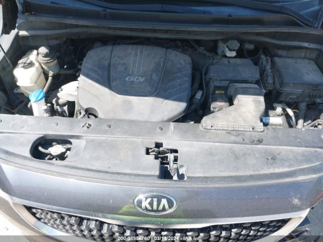 KNDMB5C12H6283216 KIA SEDONA LX