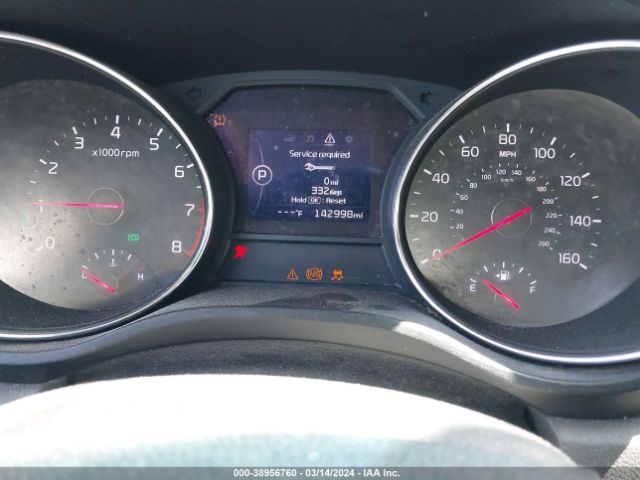 KNDMB5C12H6283216 KIA SEDONA LX