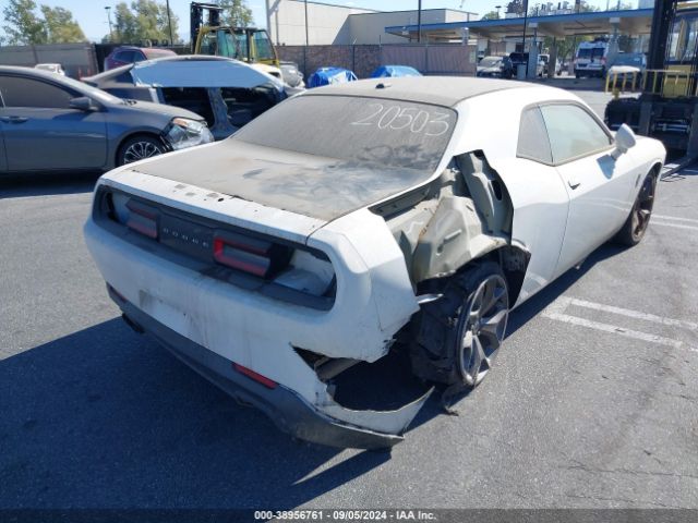 2C3CDZJG0KH670281 Dodge Challenger Gt