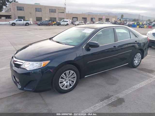 Toyota CAMRY LE 2014 4T4BF1FKXER417584 Image 2