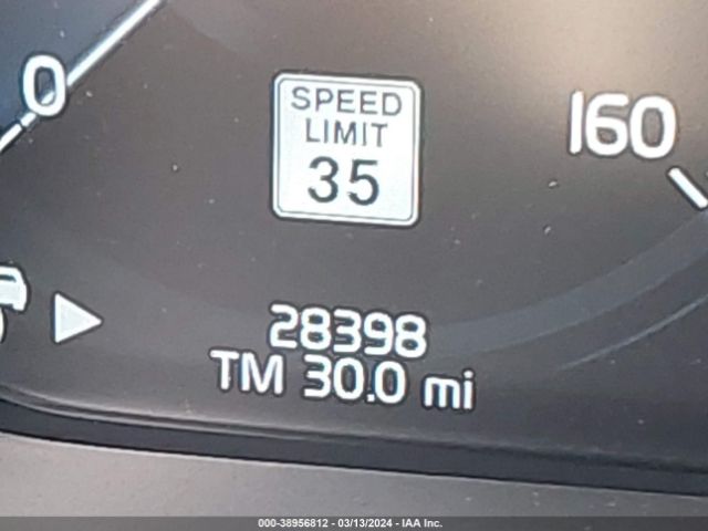 YV4102RK1M1877405 Volvo Xc60 T5 Momentum