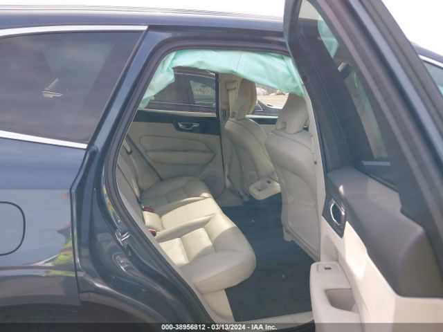 YV4102RK1M1877405 Volvo Xc60 T5 Momentum