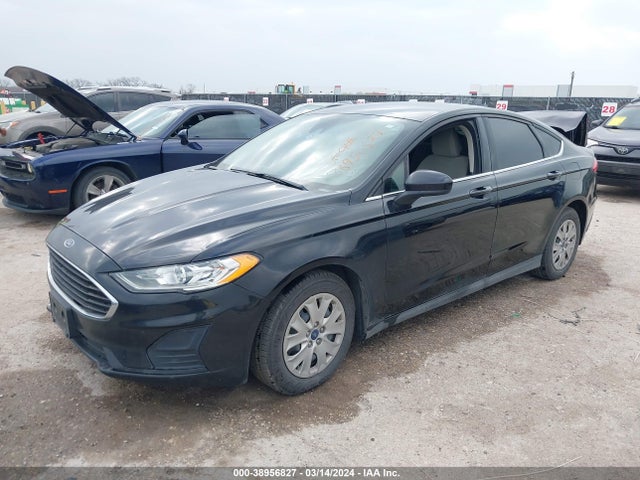 Ford FUSION S 2020 3FA6P0G71LR221920 Image 2