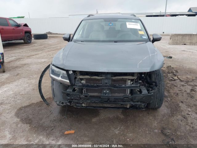 3VV0B7AX2JM132031 Volkswagen Tiguan 2.0t S