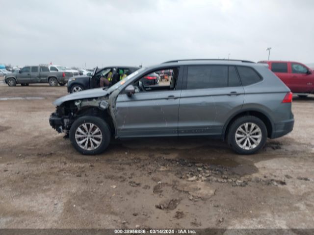 3VV0B7AX2JM132031 Volkswagen Tiguan 2.0t S