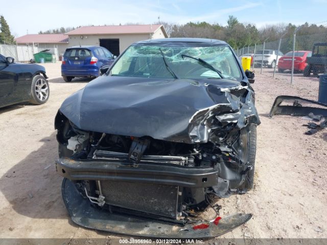 1VWBN7A32EC010477 Volkswagen Passat 2.0l Tdi Se