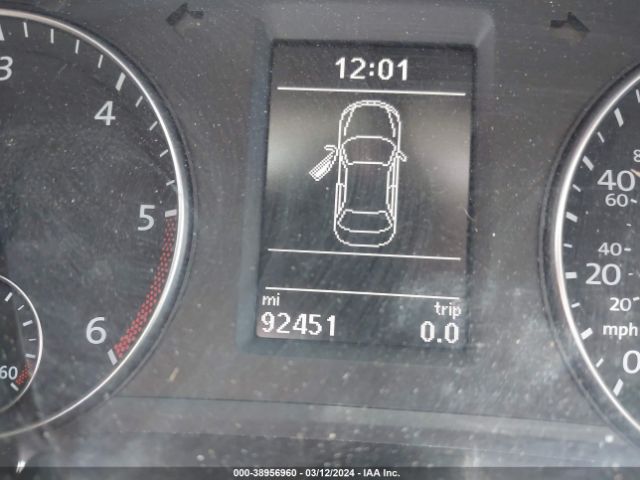 1VWBN7A32EC010477 Volkswagen Passat 2.0l Tdi Se