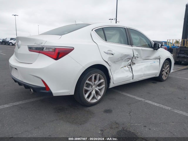 19UDE2F38LA001932 Acura Ilx Standard