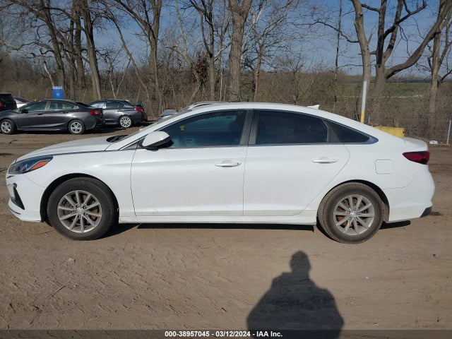 Hyundai SONATA SE 2019 5NPE24AF3KH759113 Image 14