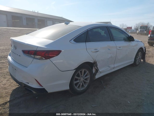 Hyundai SONATA SE 2019 5NPE24AF3KH759113 Image 17