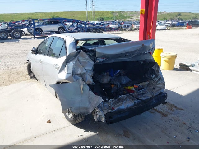 Toyota COROLLA L 2014 2T1BURHE3EC142311 Image 3