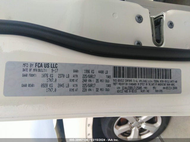 3C4NJCBB9JT125005 Jeep Compass Latitude Fwd
