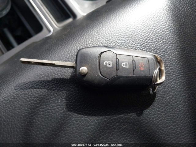 1FTEW1EP4JFD36250 Ford F-150 Xl