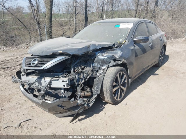 Nissan Altima 2.5 Sr 2016 1N4AL3AP7GC262721 Image 2